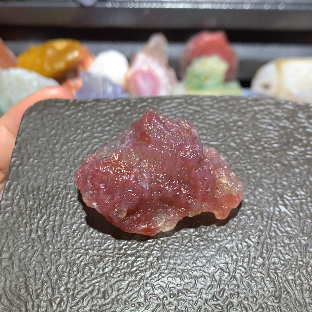 陶瓷红玛瑙摆件1