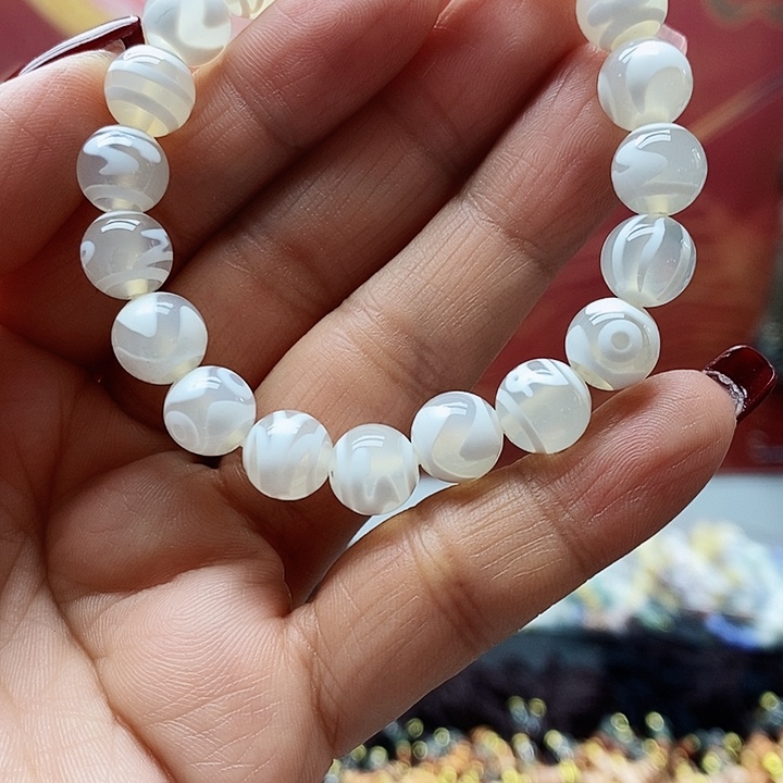 玛瑙/玉髓颈饰合金