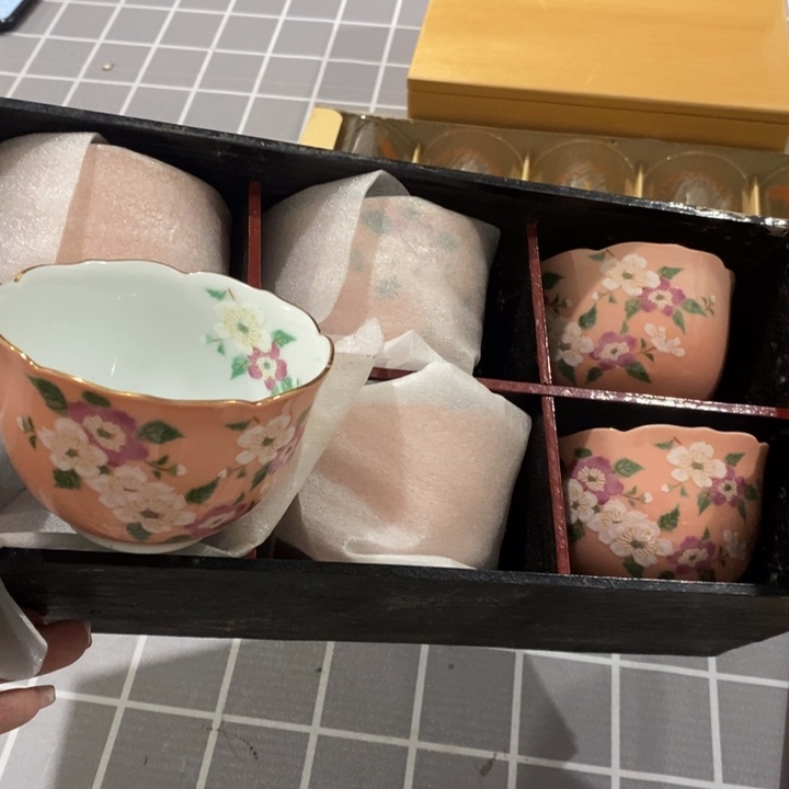 在干嘛啊亲爱哒这样