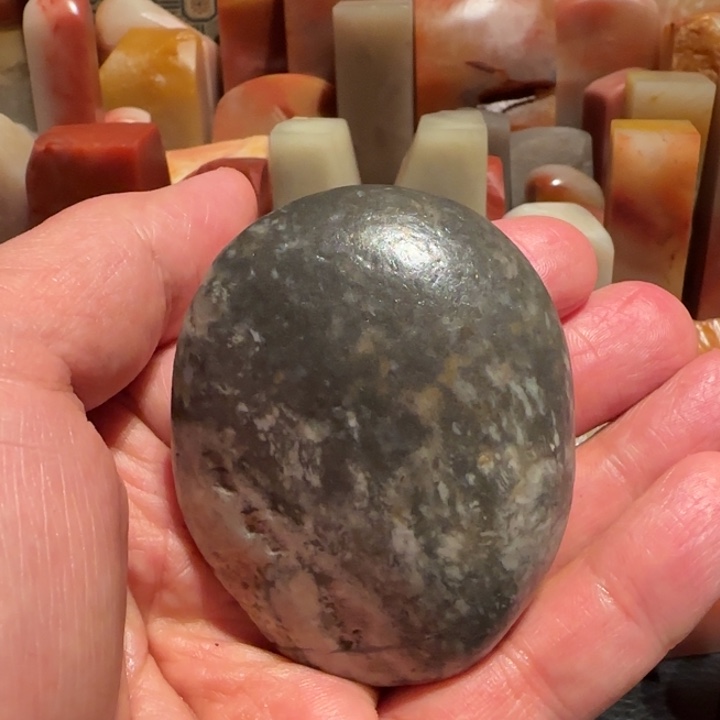 老挝石田黄原石，