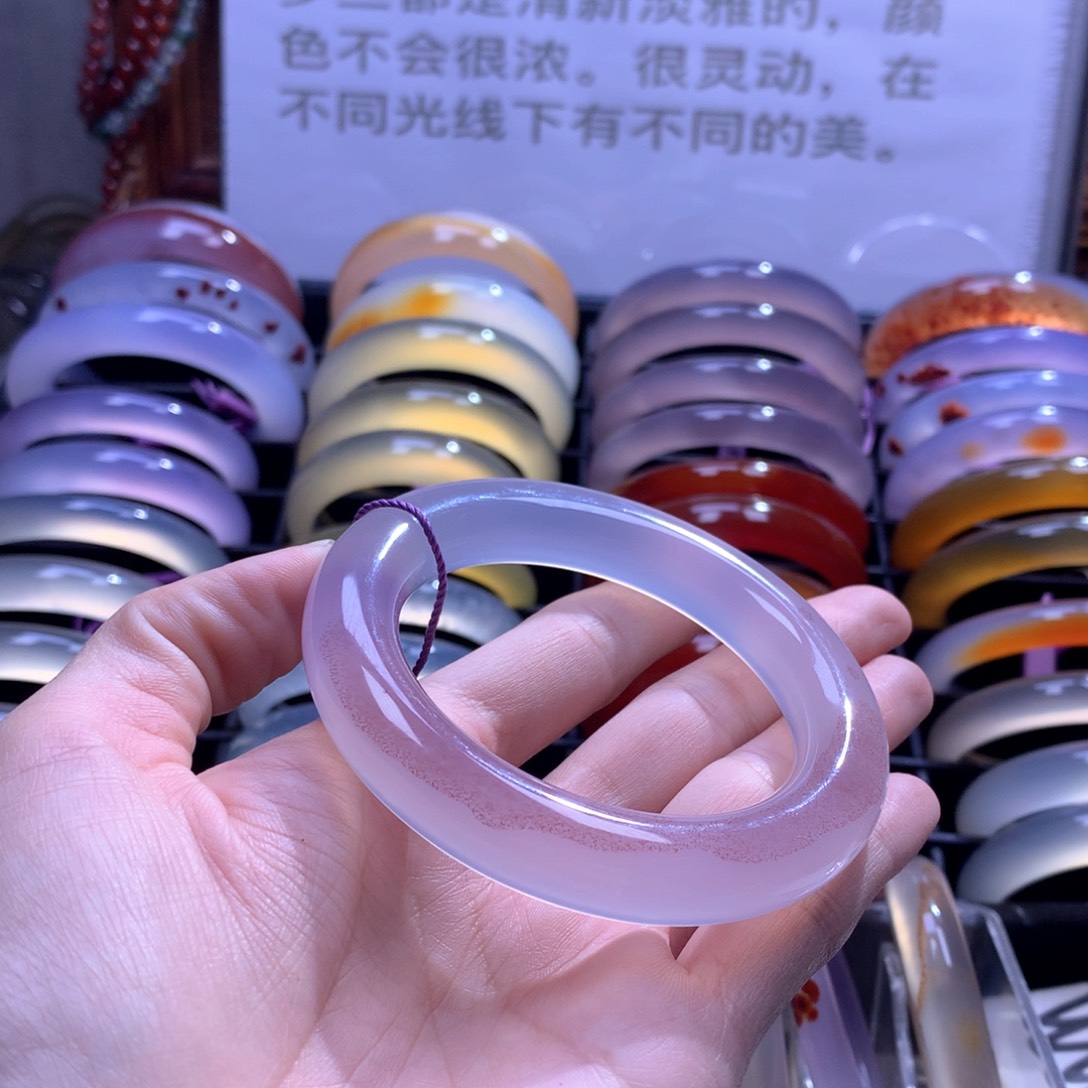 【闪购商品】玛瑙/玉髓手镯未镶嵌悠*?