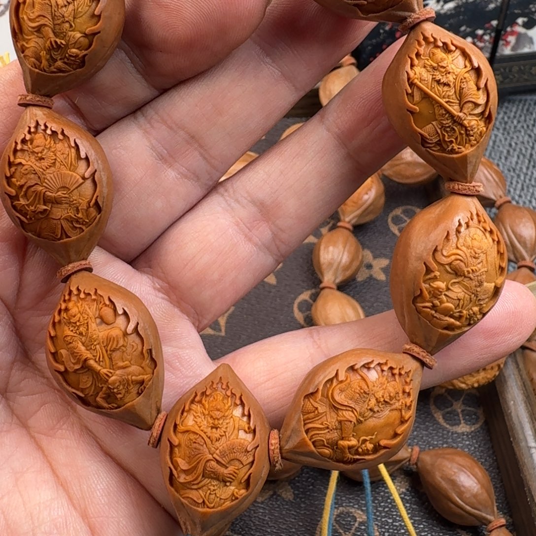 的***东橄榄核手串/手链钟馗