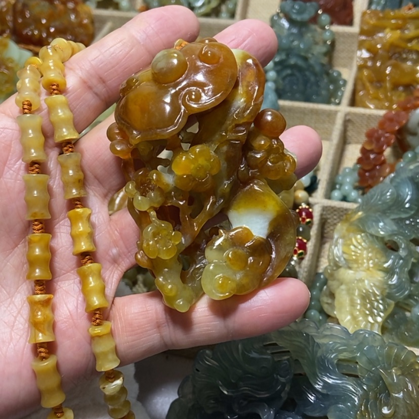 【闪购商品】蛇纹石玉颈饰未镶嵌