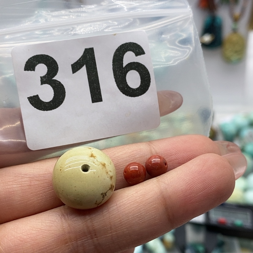 【闪购商品】南红玛瑙颈饰未镶嵌