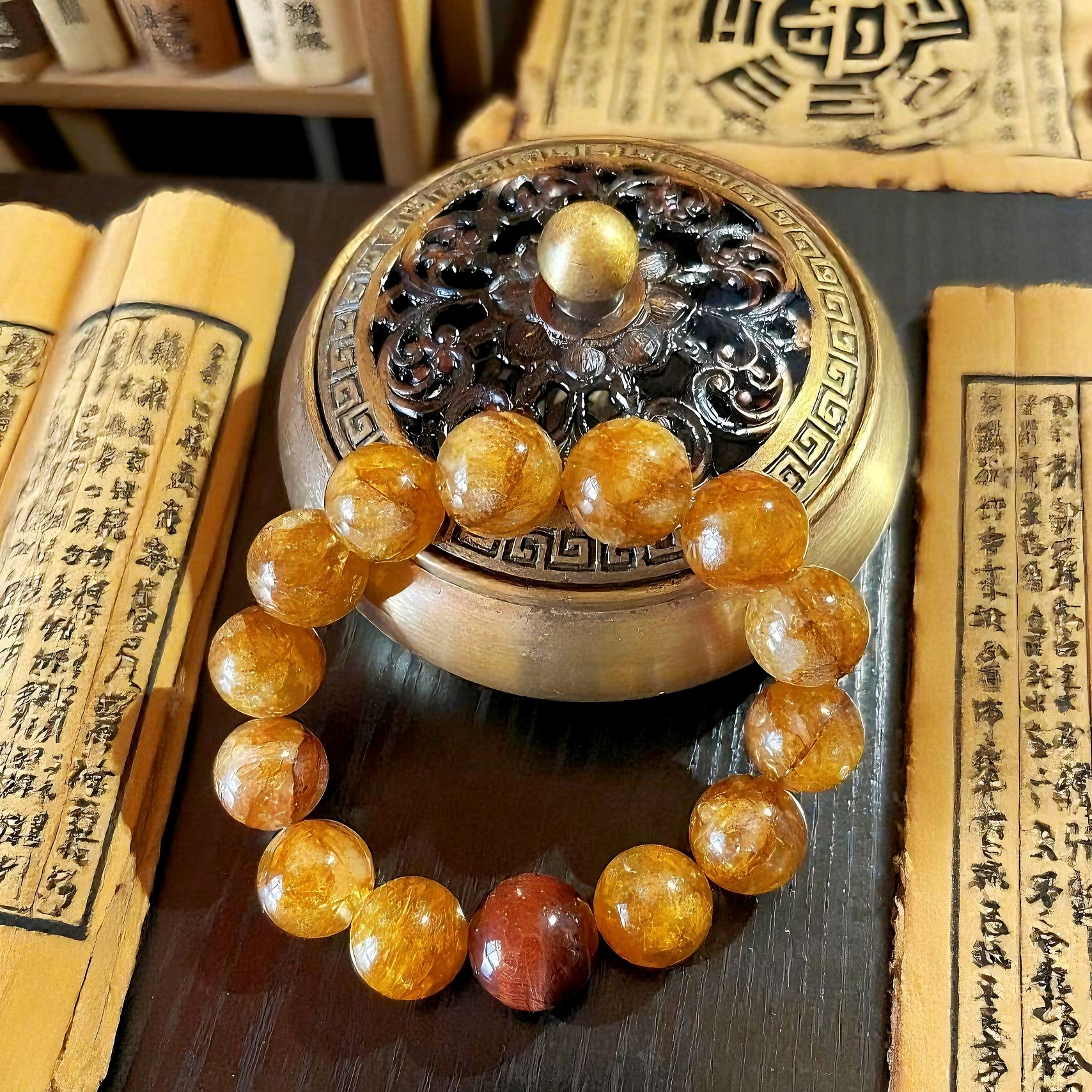 黄胶花水晶男女款静心修行中古手串