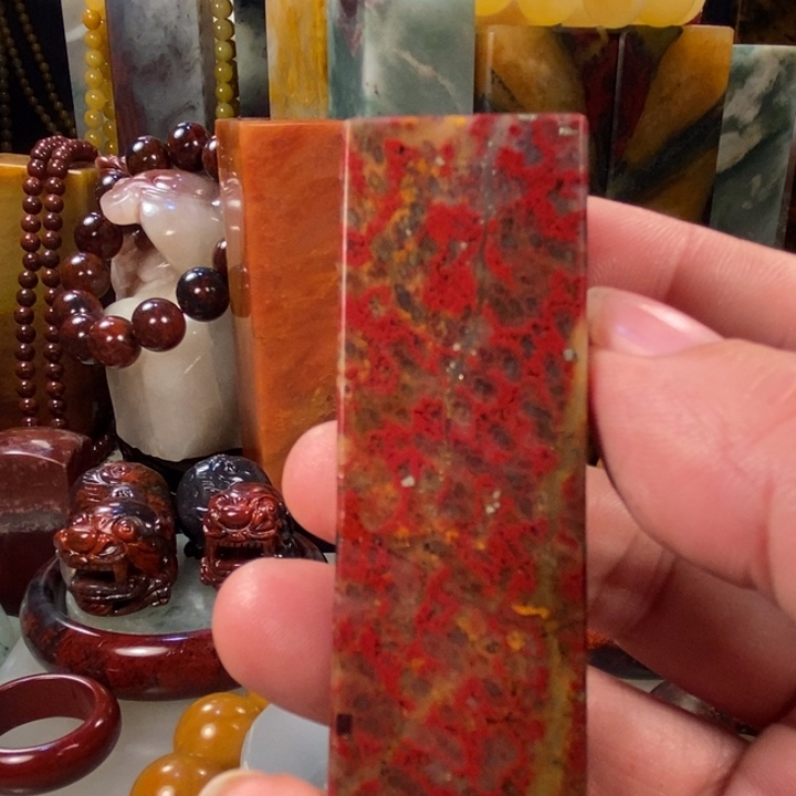 石英质玉印章未镶嵌烟**度