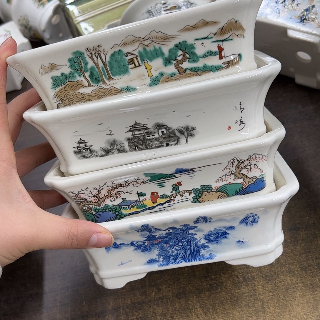 紫砂花盆038号瑕疵4个边不直里面小裂纹介意勿拍18cm