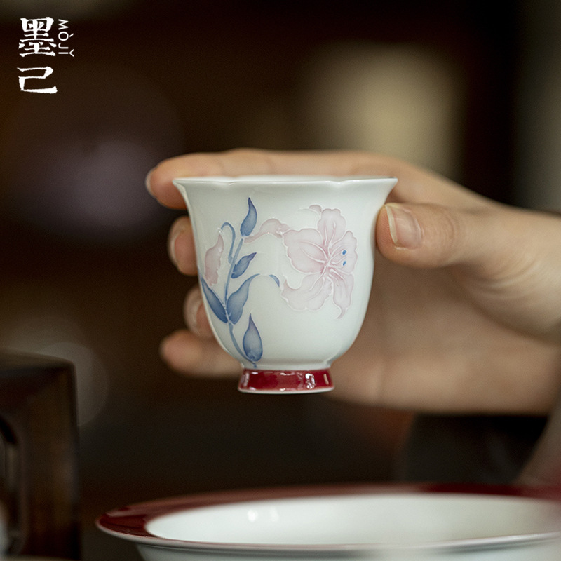墨己丹霞有田烧手绘百合淡然花口杯复古品茗杯家用会客主人杯单杯