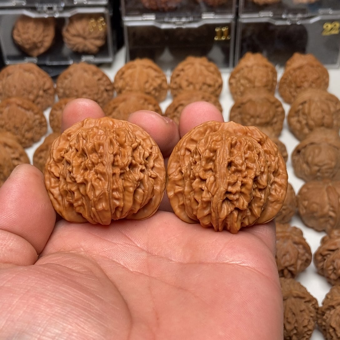 文玩核桃把件四组楼45