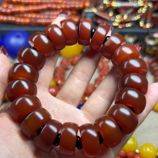 玛瑙/玉髓颈饰未镶嵌