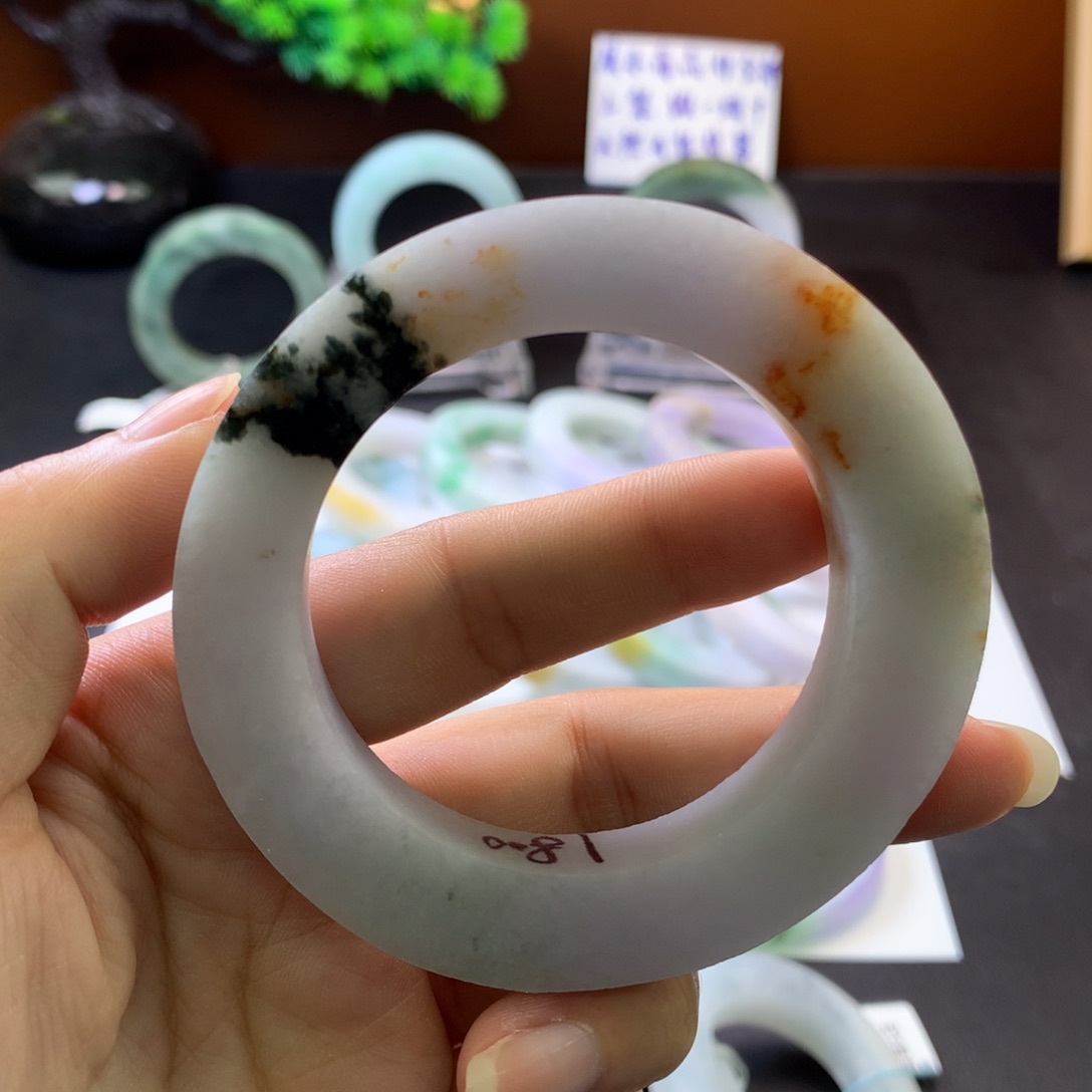 定制翡翠手镯未镶嵌