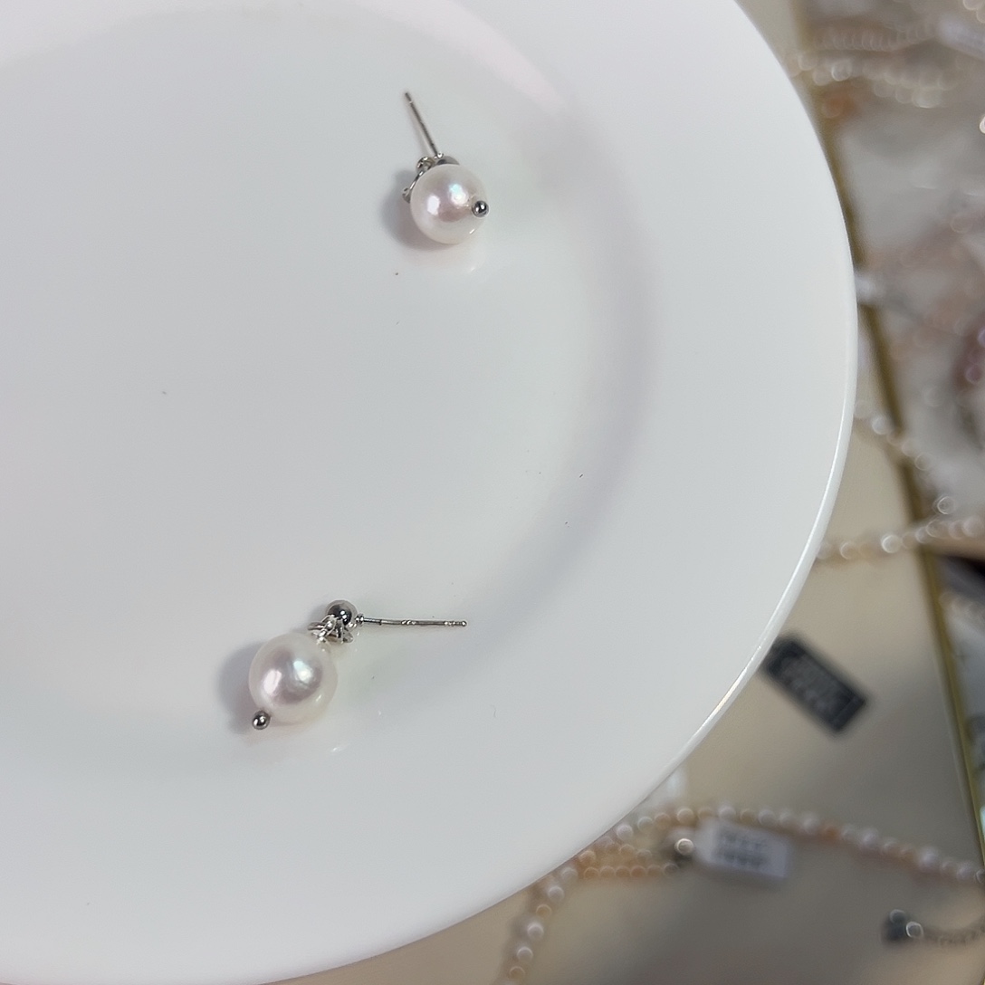 设计款珠宝淡水珍珠合金