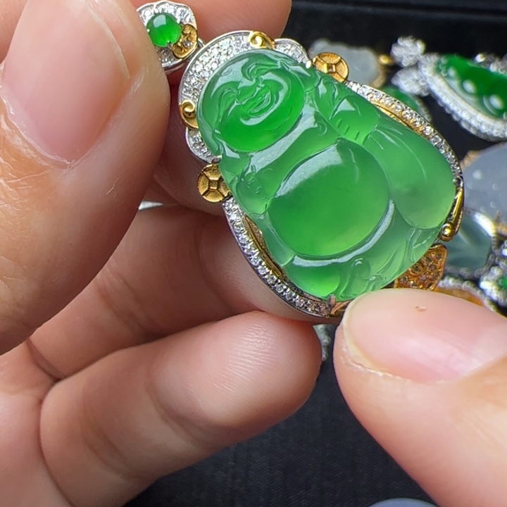 翡翠18K金镶嵌吊坠(不含链)