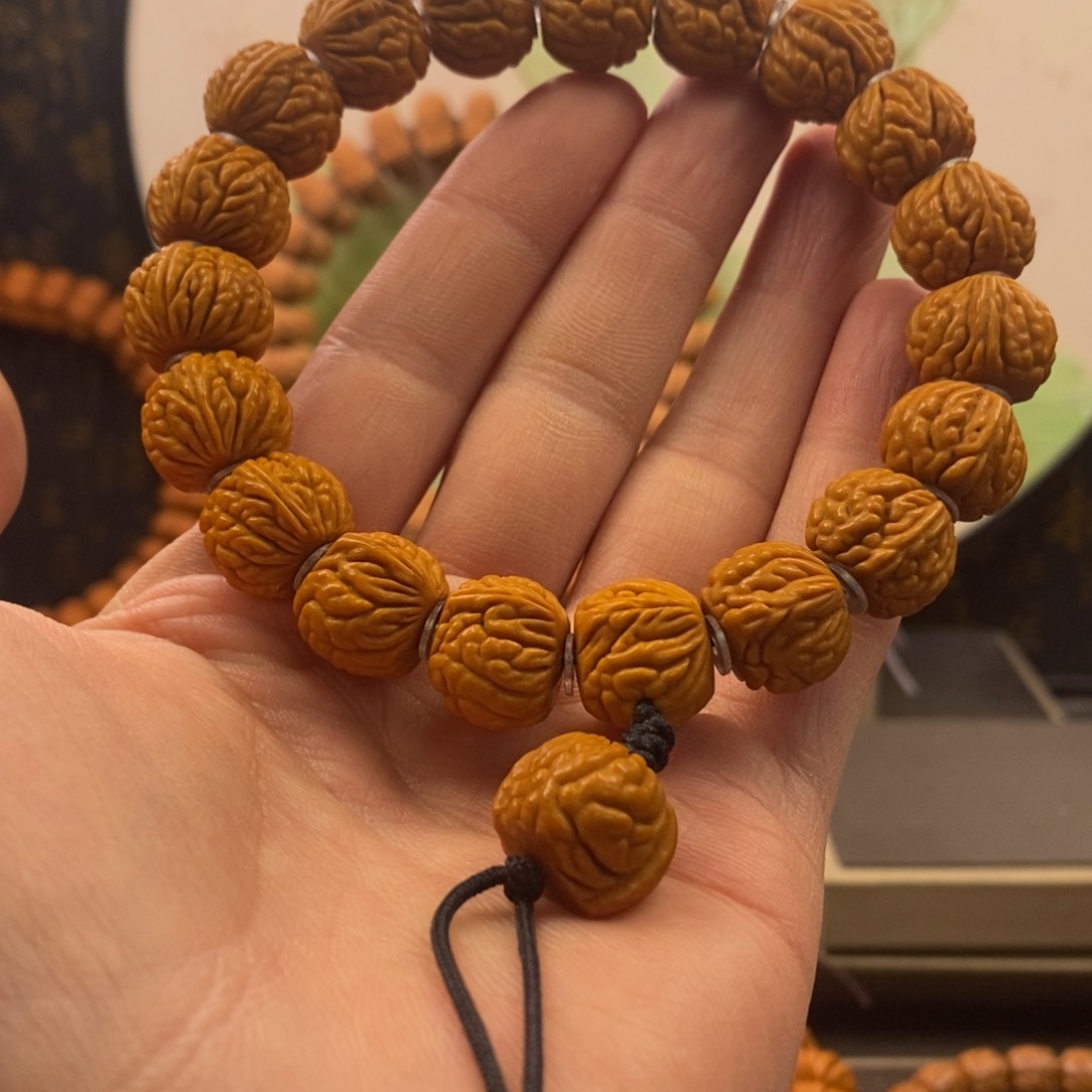 桃核手串15藏满天星