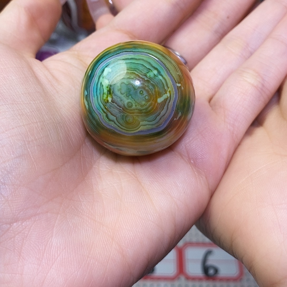 小***P未镶嵌玛瑙/玉髓珠宝奇石