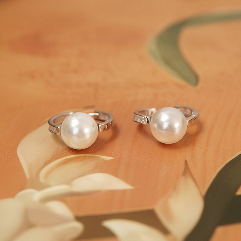 925银合成锆石耳饰 优雅镶嵌复古10M珍珠锆石耳圈925银耳饰