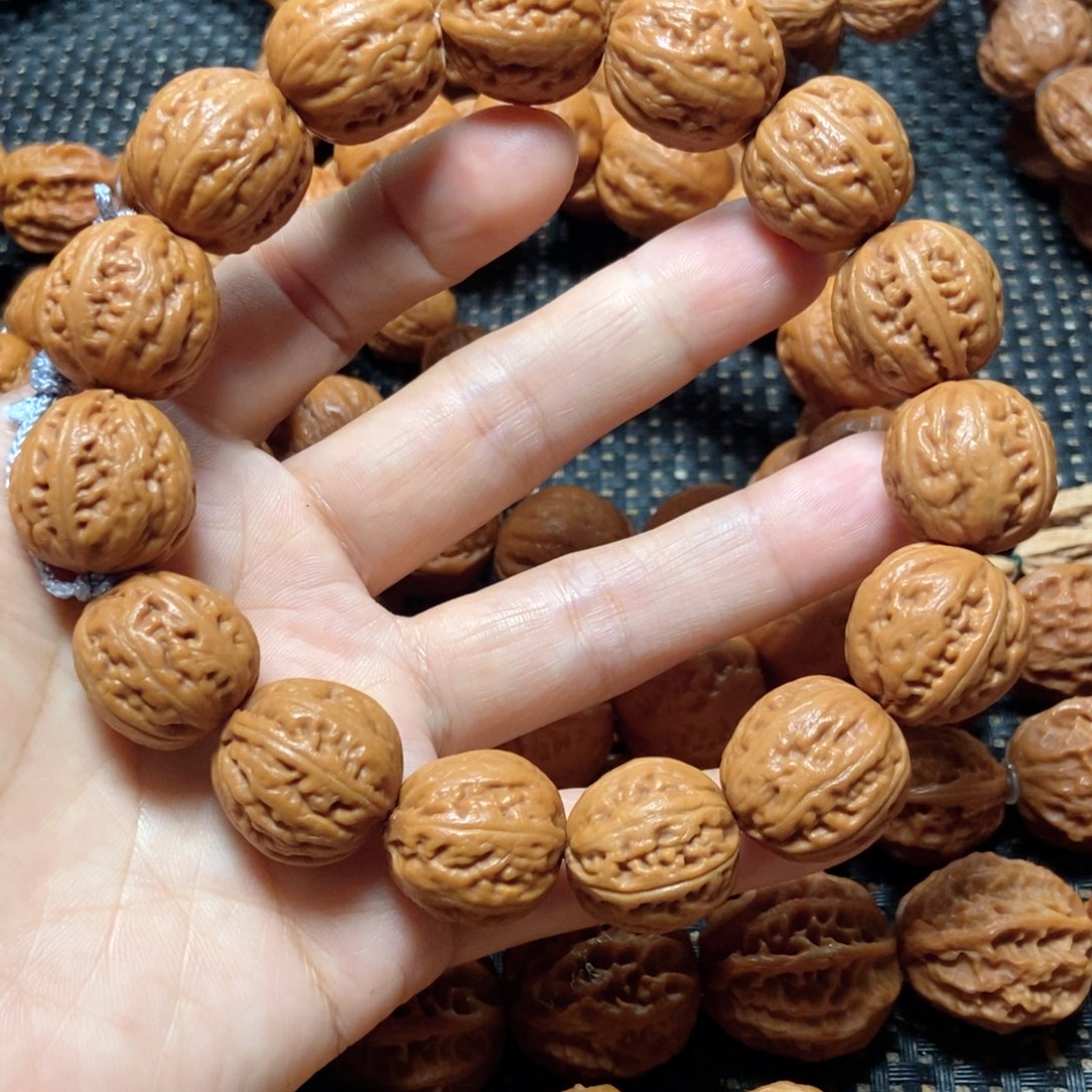 静***初桃核手串粗筋蚂蚁