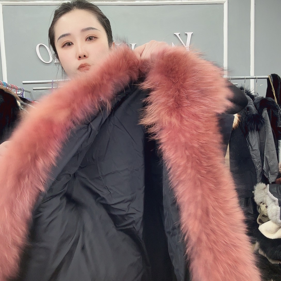 姚小妖家高端皮草