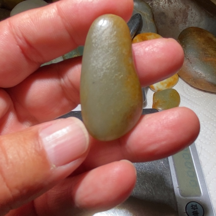 和田玉（子料）未镶嵌颈饰