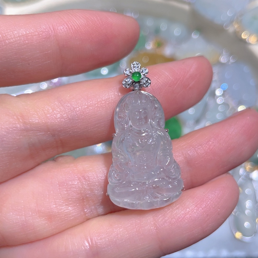 翡翠颈饰18K金镶嵌翡翠