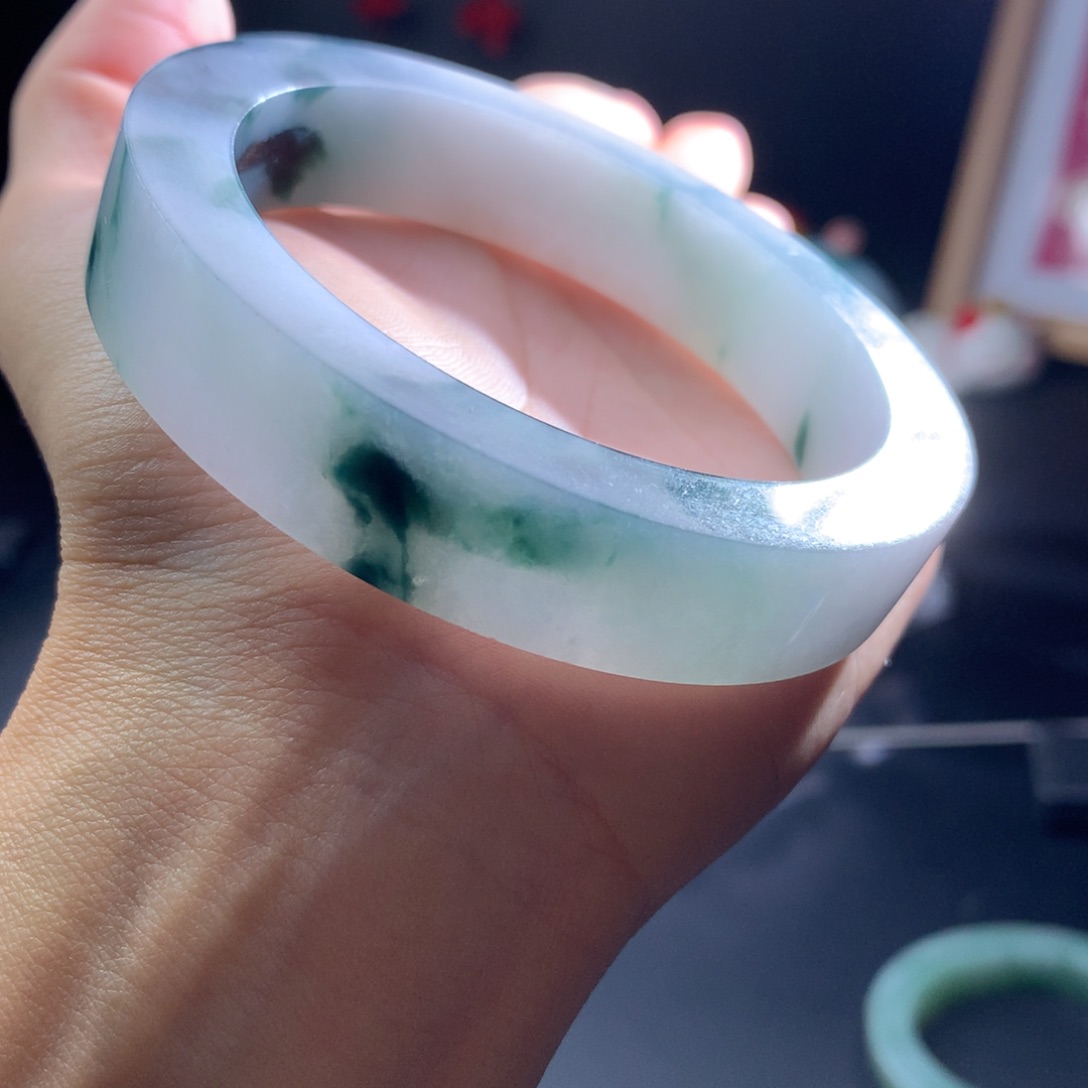 定制翡翠手镯未镶嵌