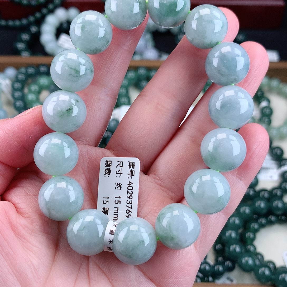 翡翠未镶嵌毛衣链