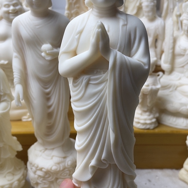 藤尽**美如来23公分摆件