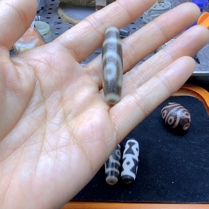 合金颈饰玛瑙/玉髓喜**潮