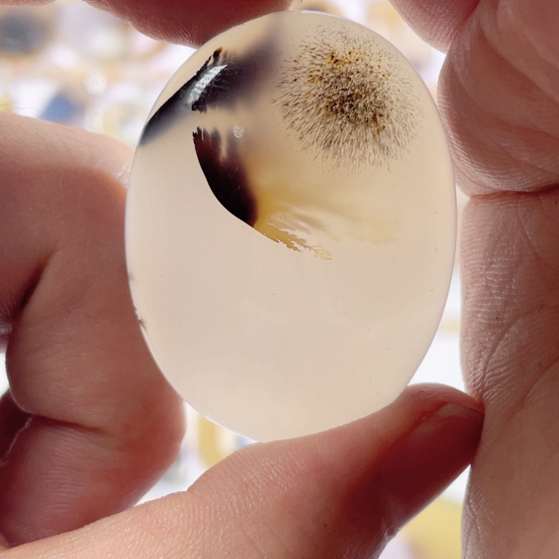 玛瑙/玉髓颈饰合金