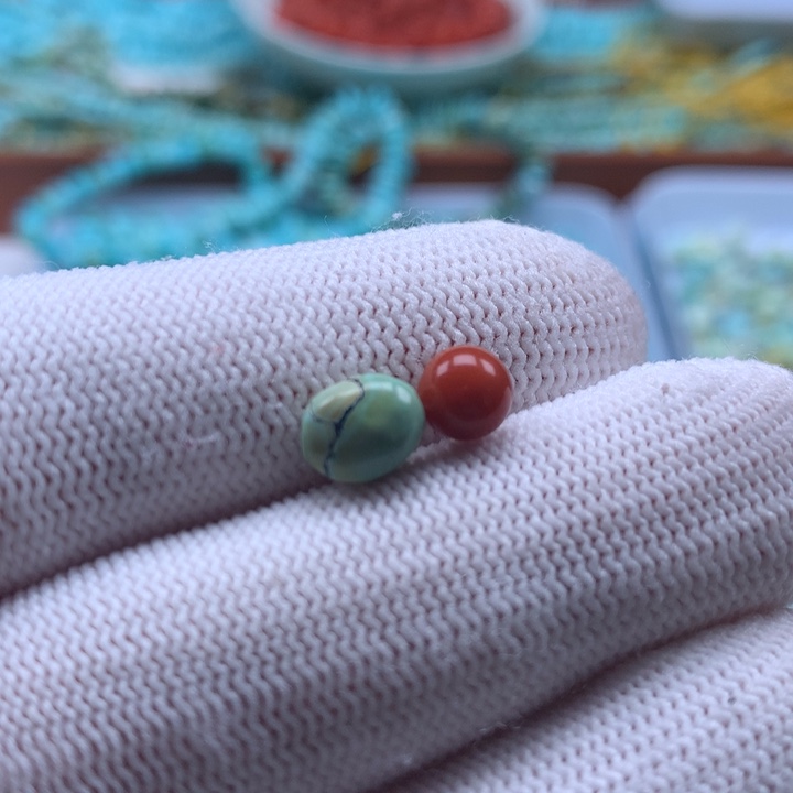 南红玛瑙未镶嵌珠宝奇石