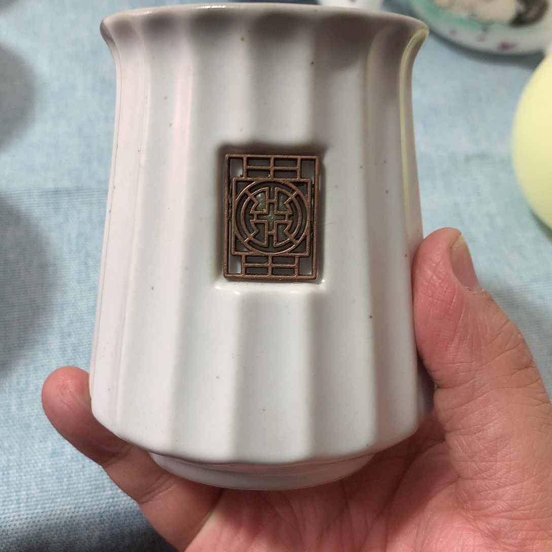 古色古香草木灰笔道