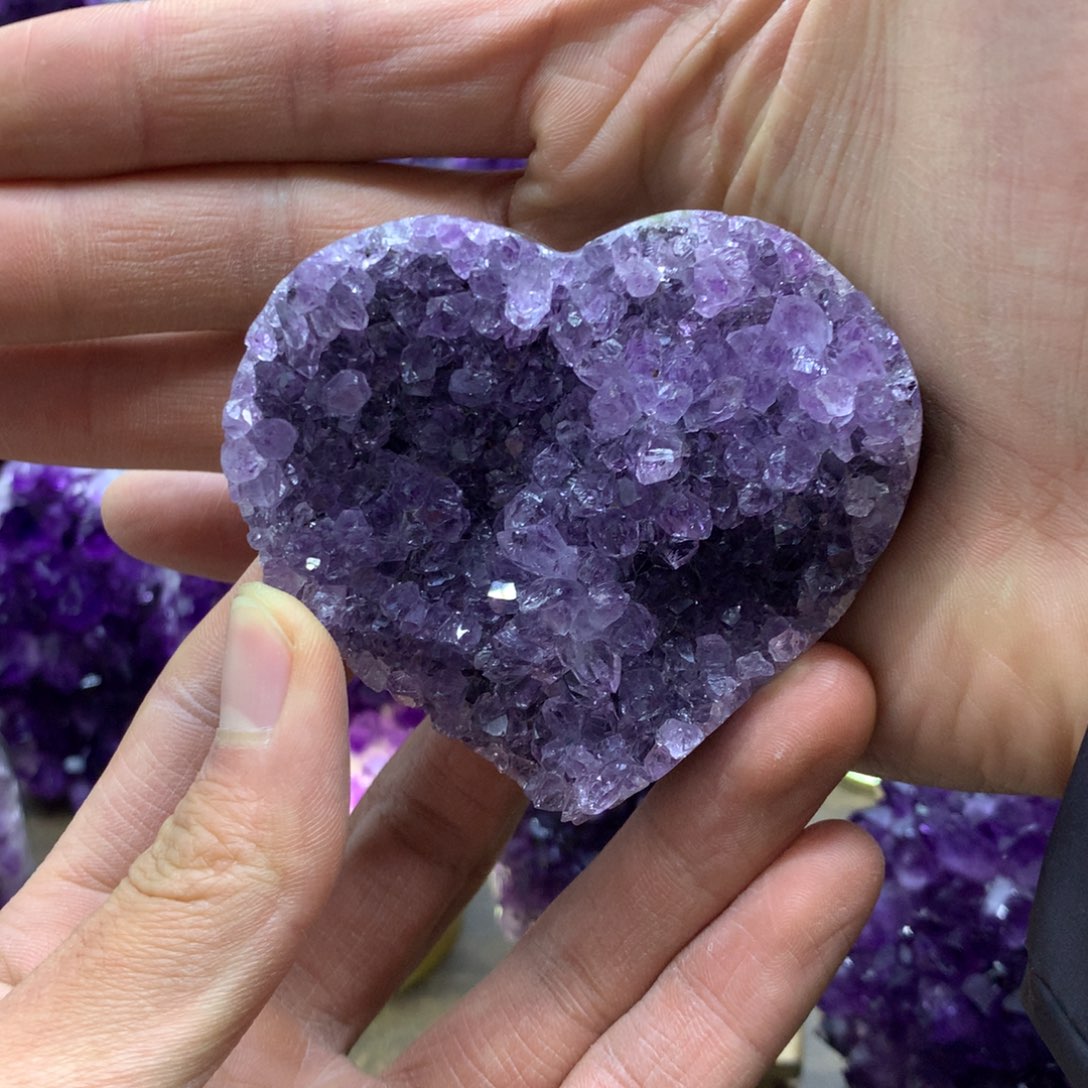 紫晶大型摆件（非配饰）未镶嵌