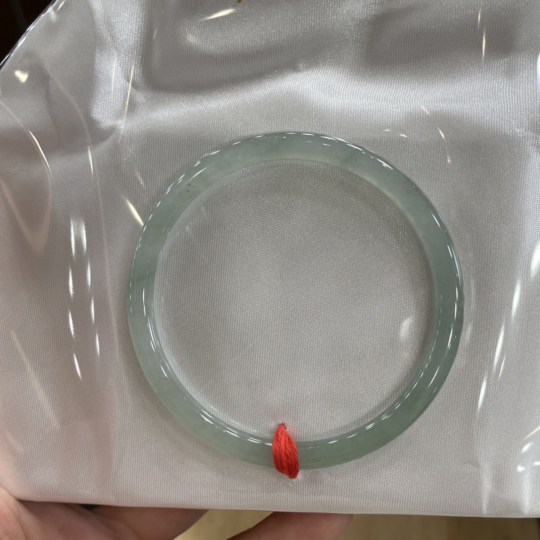 冰晴叮当然缅甸翡翠a货