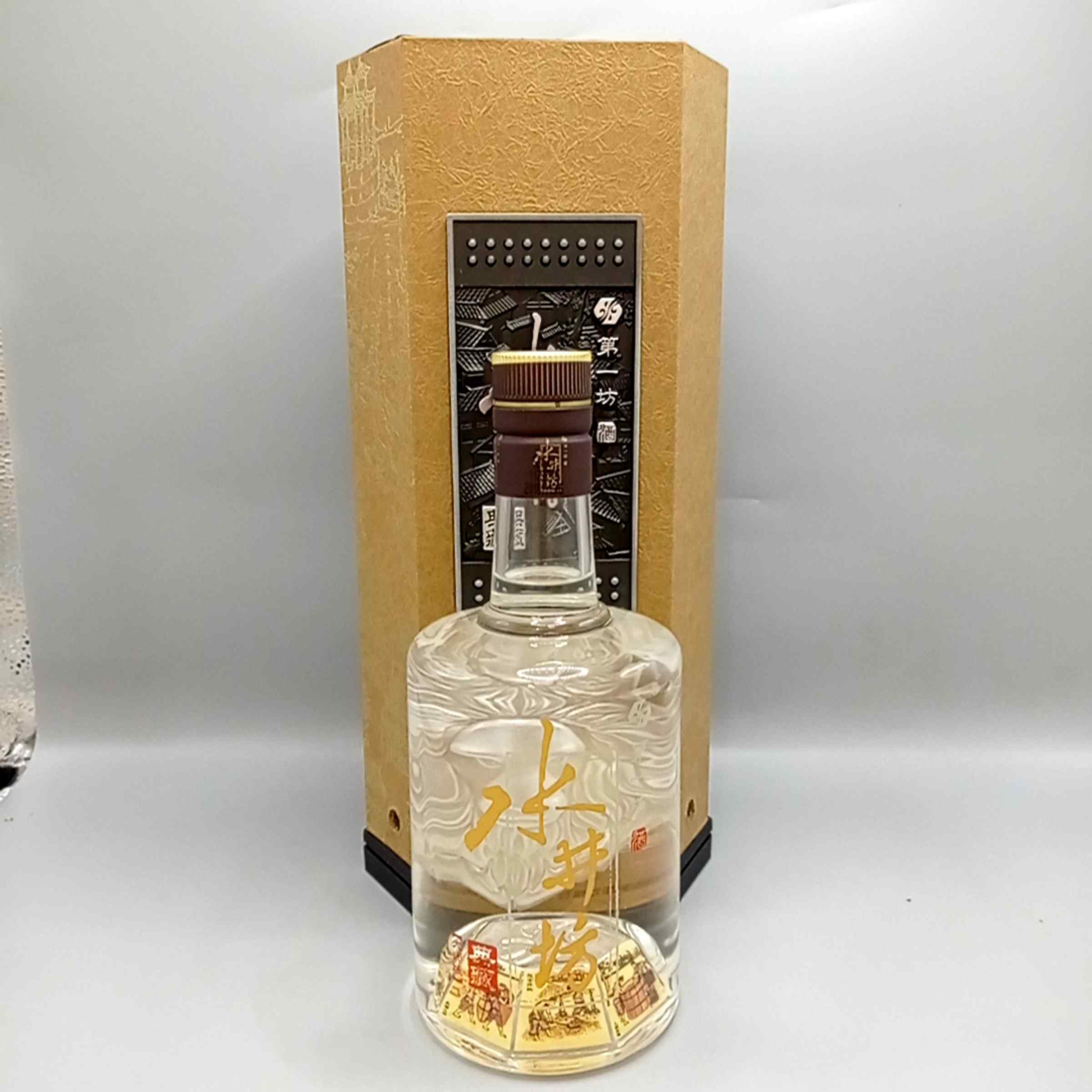 18年水井坊典藏大师52度500ml