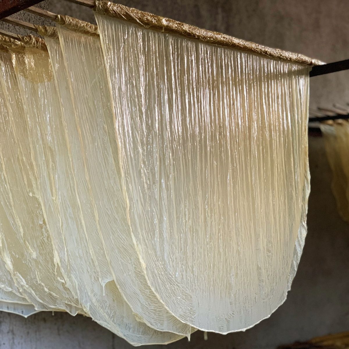 豆腐皮农家手工头层嫩豆皮新鲜大豆原汁原味营养健康蛋白肉条皮