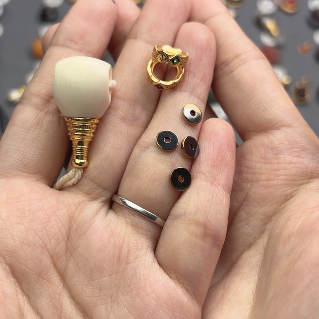 H***Ｚ玛瑙/玉髓未镶嵌文玩配饰