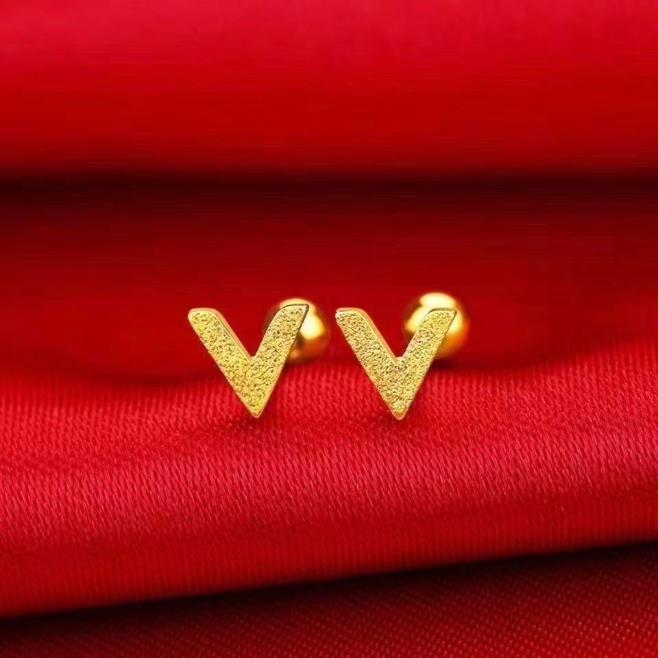 【精品甄选】中国风时尚V字磨砂一款两带耳钉首饰搭配龙纹收纳袋