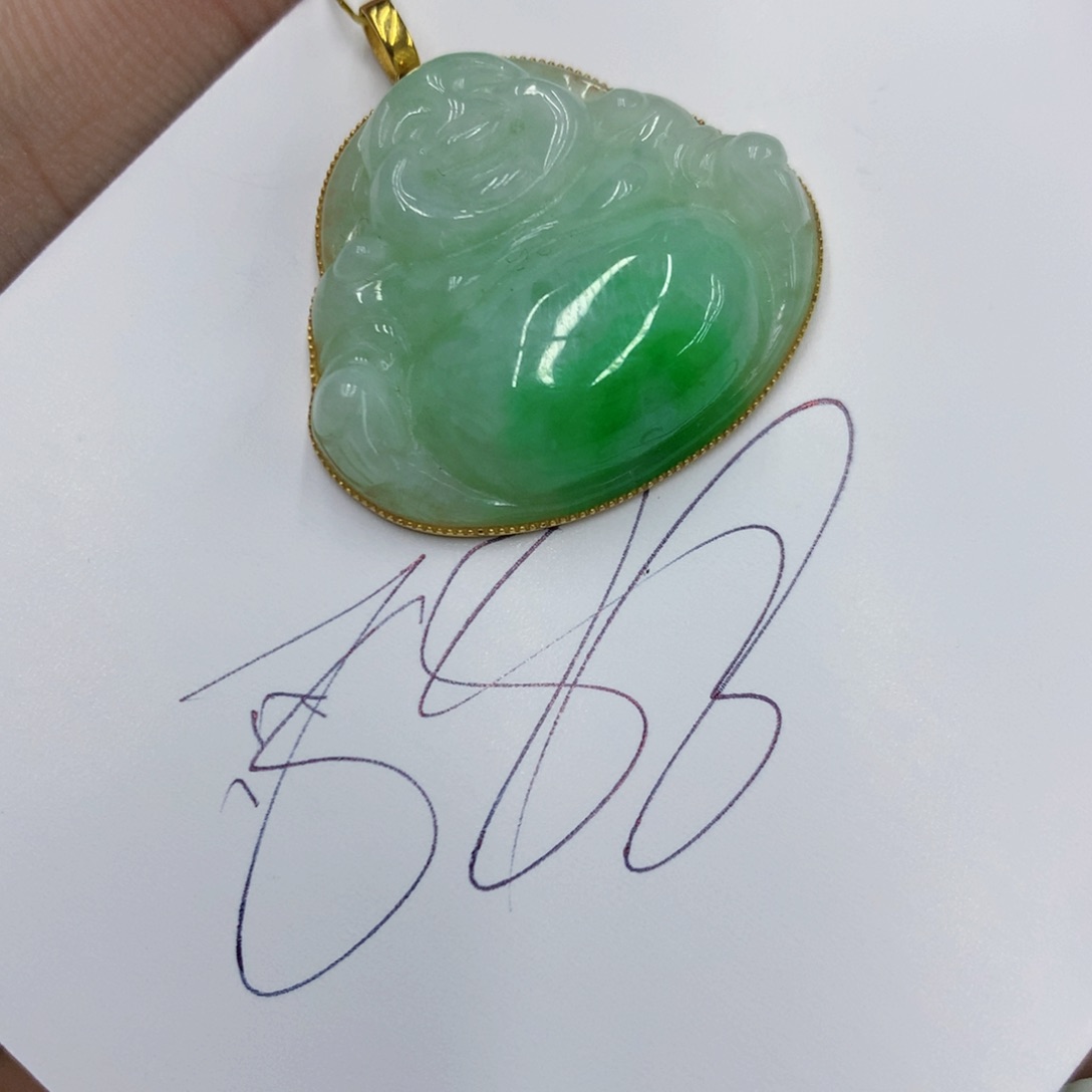 翡翠颈饰18K金镶嵌翡翠