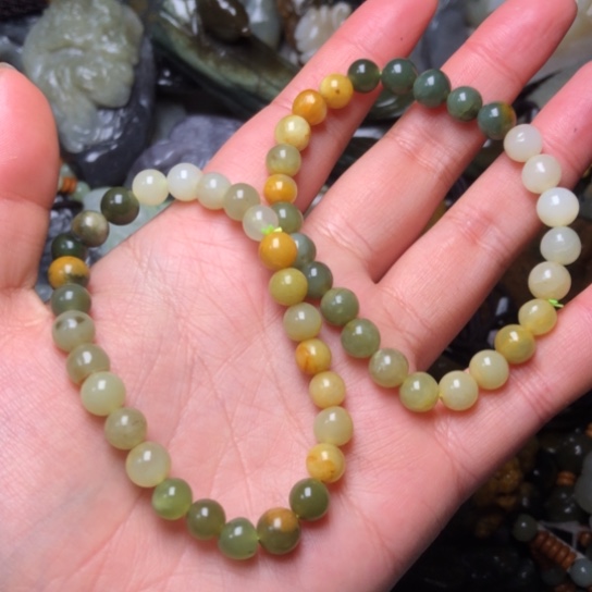 和田玉未镶嵌把件任意一个