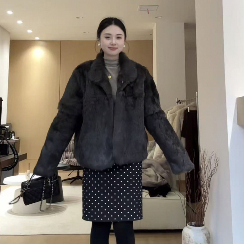 M M真毛兔毛立领加厚短款外套 整皮兔毛外套