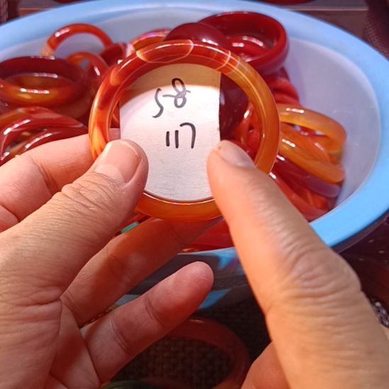 玛瑙/玉髓未镶嵌手镯