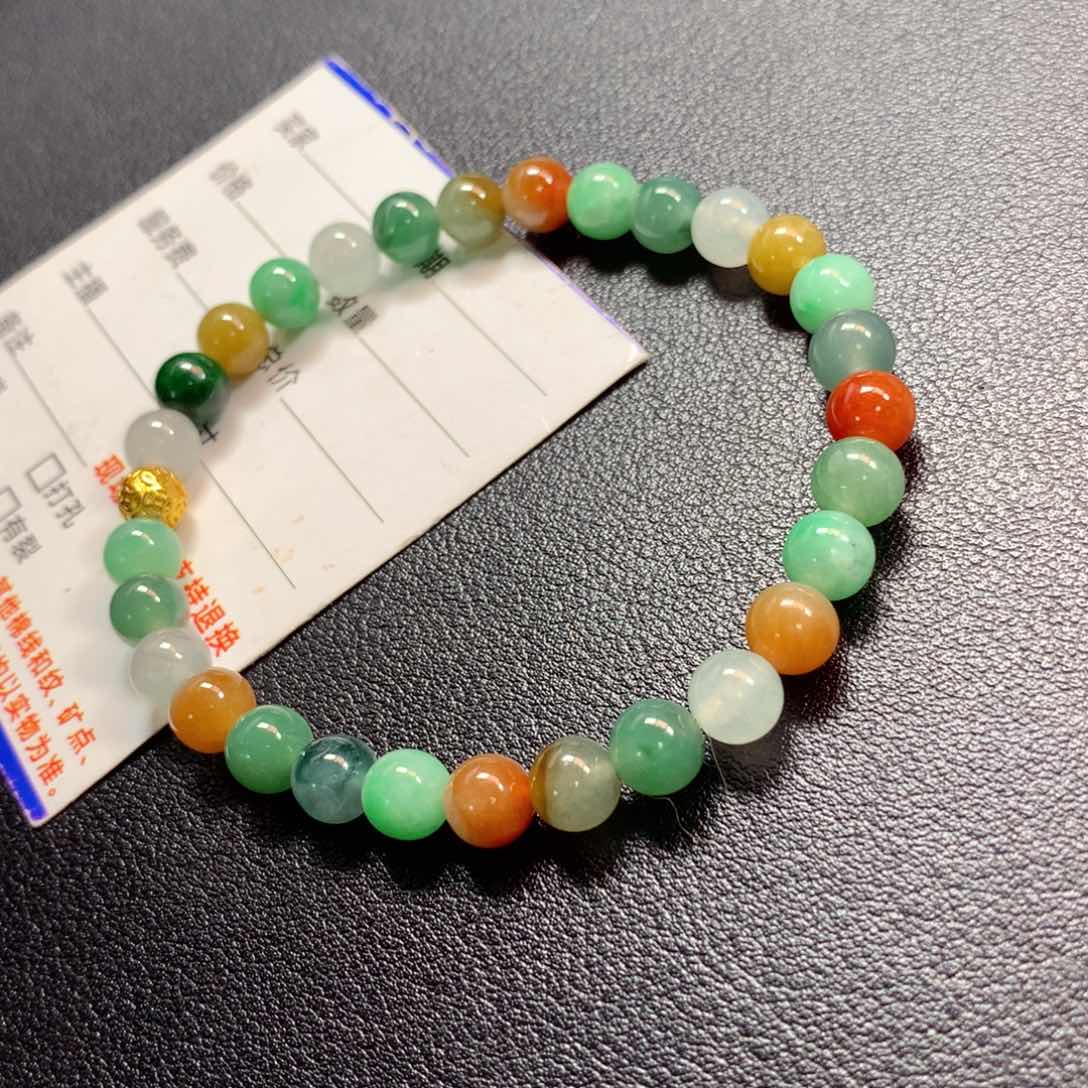 翡翠颈饰未镶嵌手串