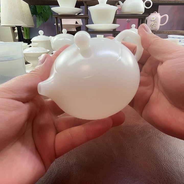 礼盒装：隐唐窑/璞玉素烧自生釉200ml西施壶一把