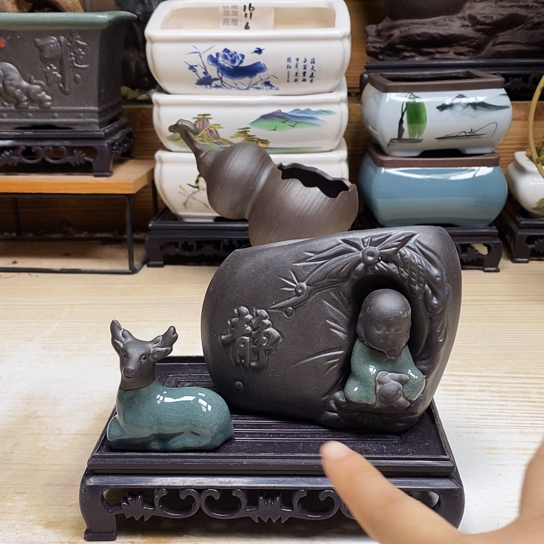 无花朵陶瓷艺术作品欣赏