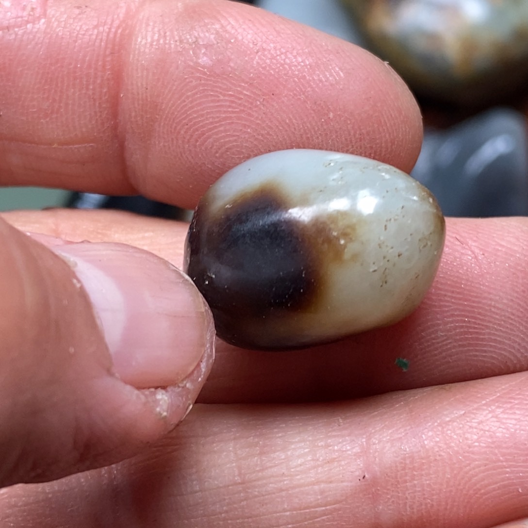 和田玉（糖玉）挂件未镶嵌