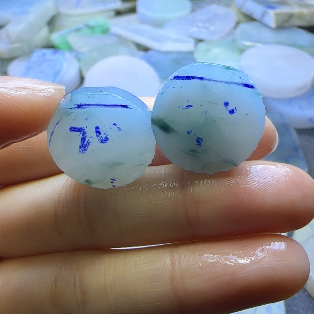 定制翡翠未镶嵌定制