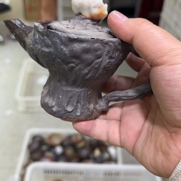 紫砂茶壶小胖祝福大家新年好！