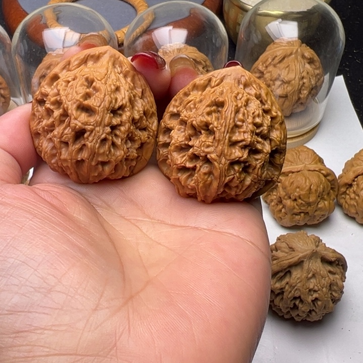 文玩核桃把件芳芳39水龙纹