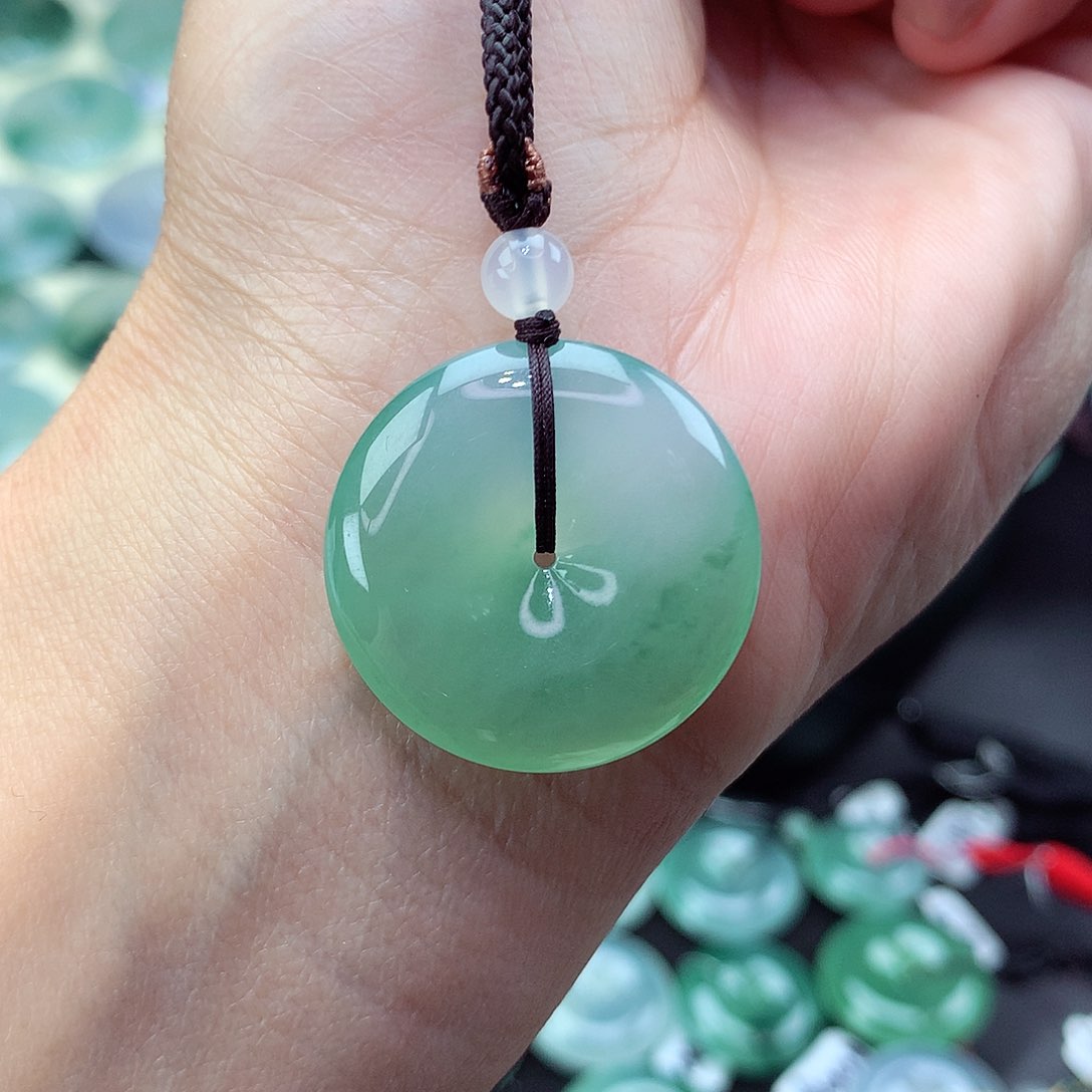 翡翠颈饰未镶嵌尺寸25/5.6