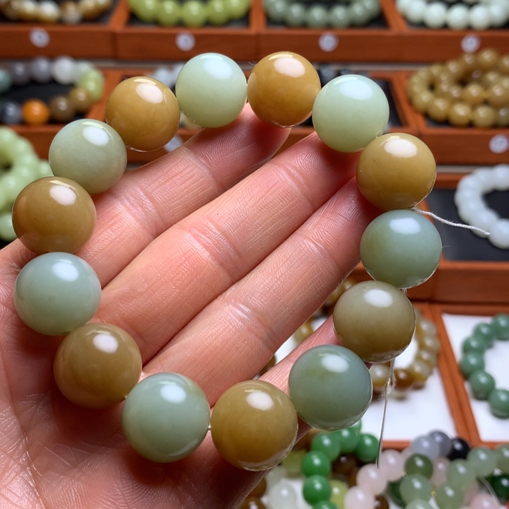 和田玉手串未镶嵌